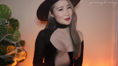 YummyKimmy - The Good Witch