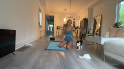 GwenGwiz - Yoga Longer Version 11 August 2020