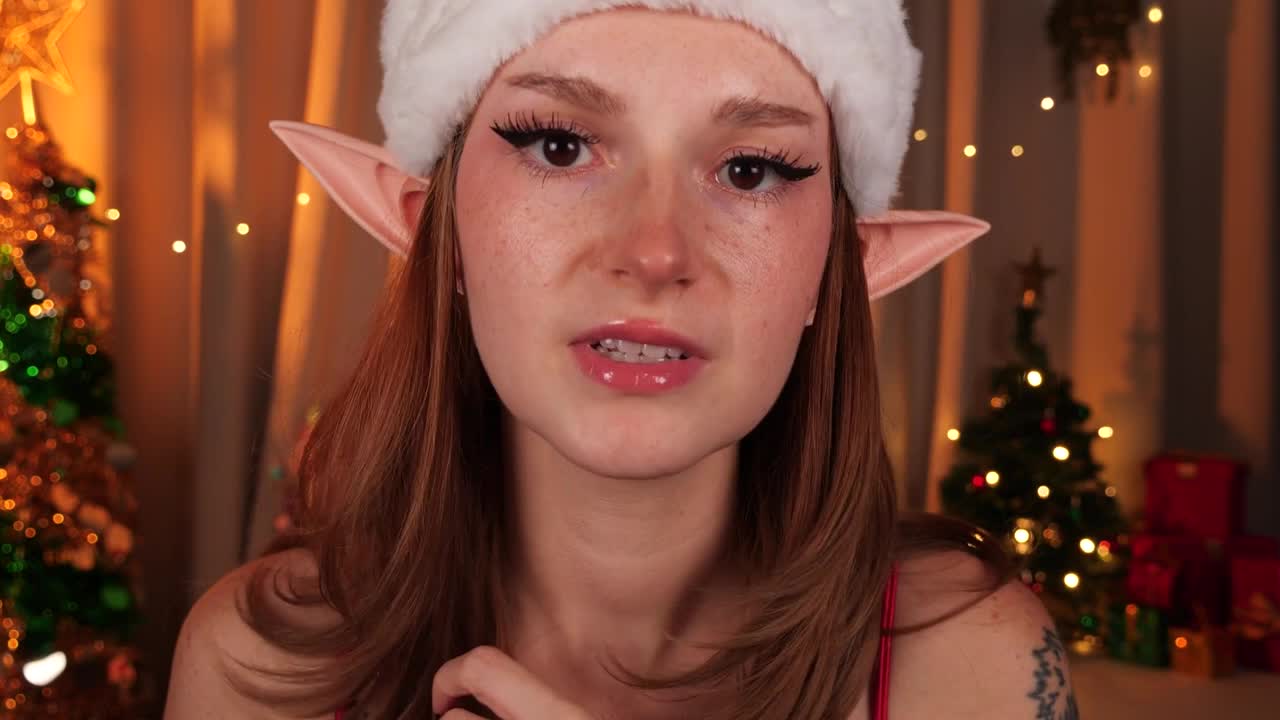 Busy B - 25 December 2024 - Girlfriend Roleplay - Your New Elf GF - Fullthot