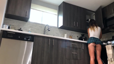 Miss Bell ASMR - Kitchen cleaning