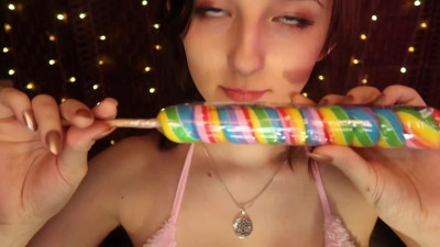 AftynRose ASMR - Bunny girl suckin on a looong lollipop