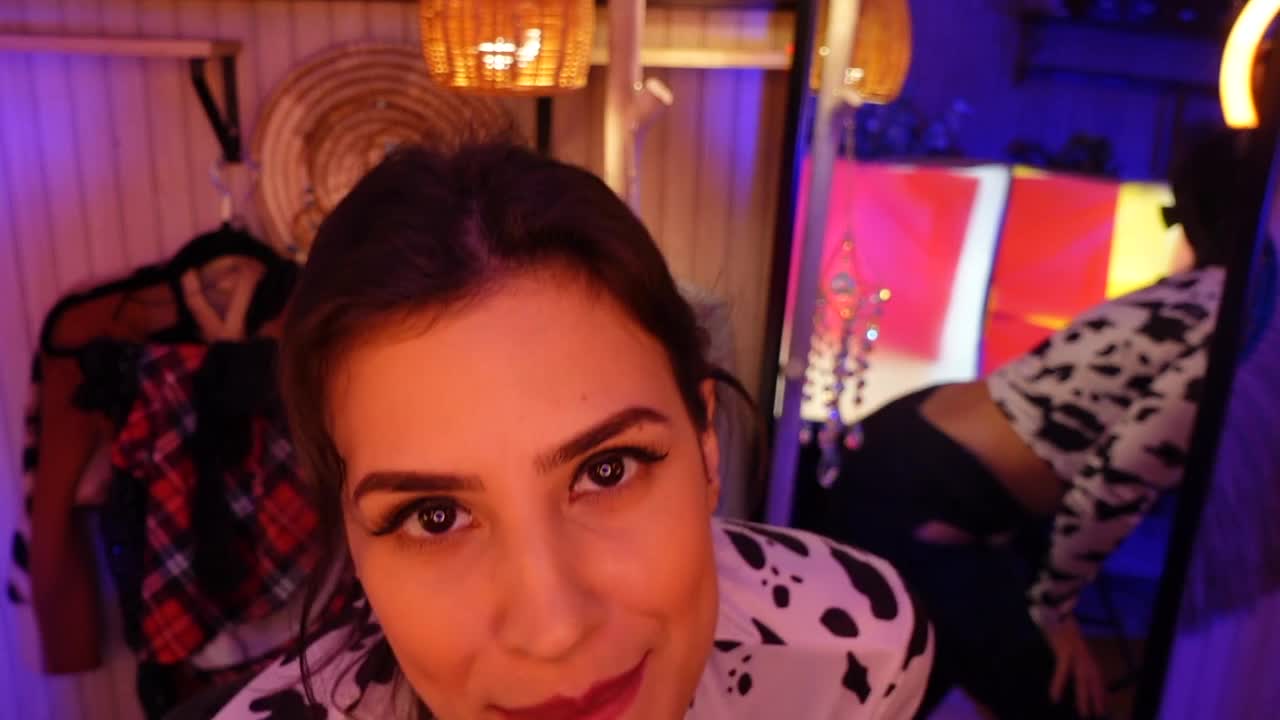 Irma la Dulce ASMR Ass - Girlfriend Experience - Dressing Room Kink - Fullthot